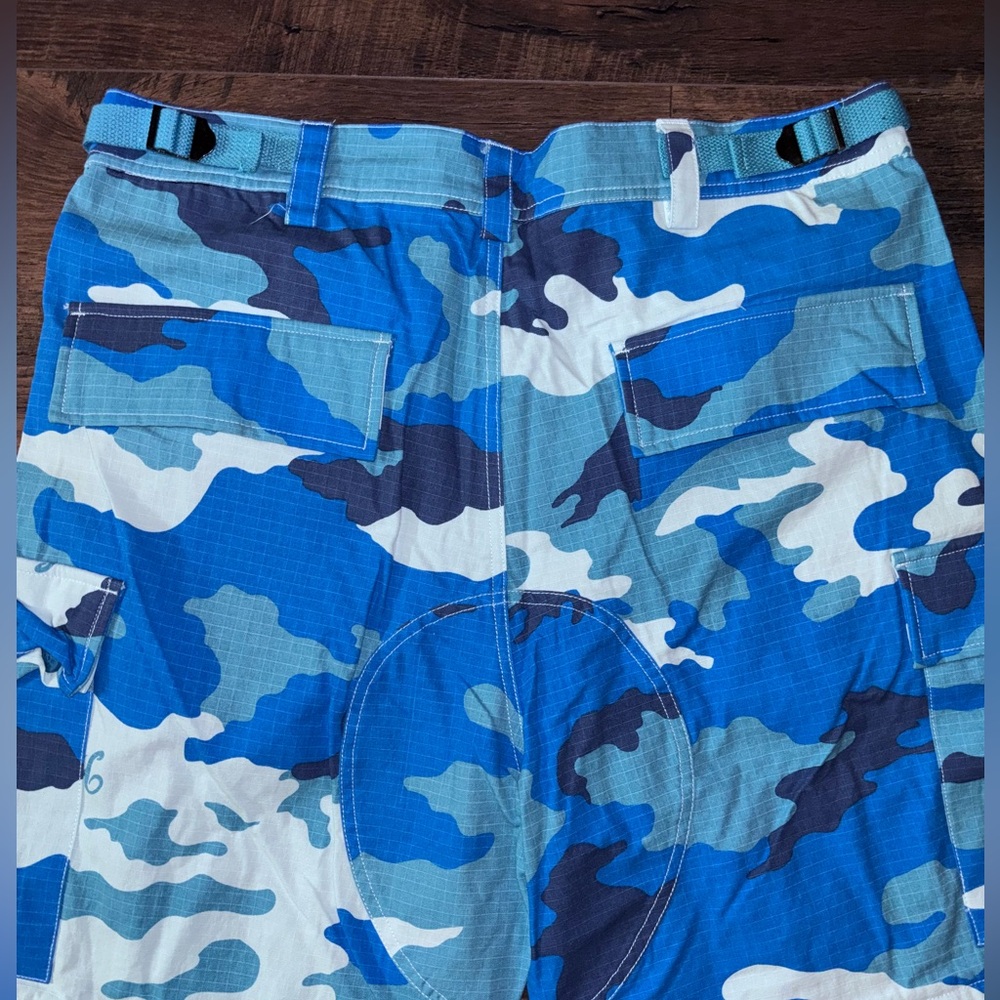 Blue Camo Men’s Cargo Pants - Picture 9 of 12
